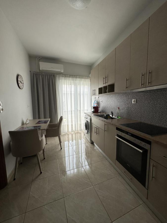 Καλαισθητο Διαμερισμα Διπλα Στο Μετρο Apartment Athena Bagian luar foto
