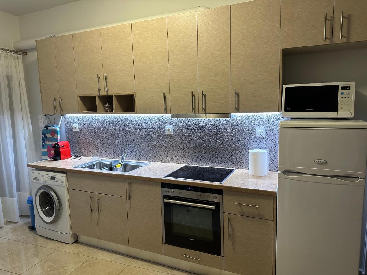 Καλαισθητο Διαμερισμα Διπλα Στο Μετρο Apartment Athena Bagian luar foto