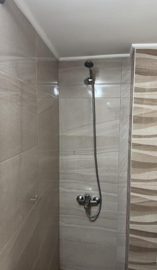 Καλαισθητο Διαμερισμα Διπλα Στο Μετρο Apartment Athena Bagian luar foto